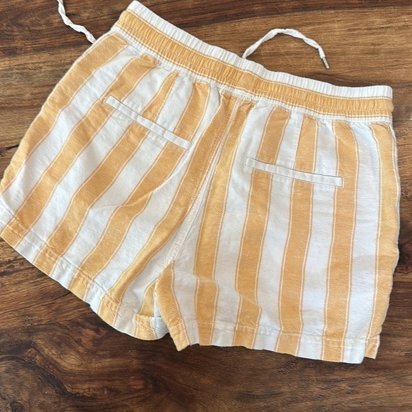 Gap Utility Linen Cotton Blend Short SzS - Picture 3 of 9